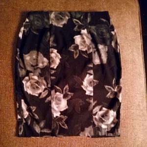 Forever 21 Rose Patter Skirt